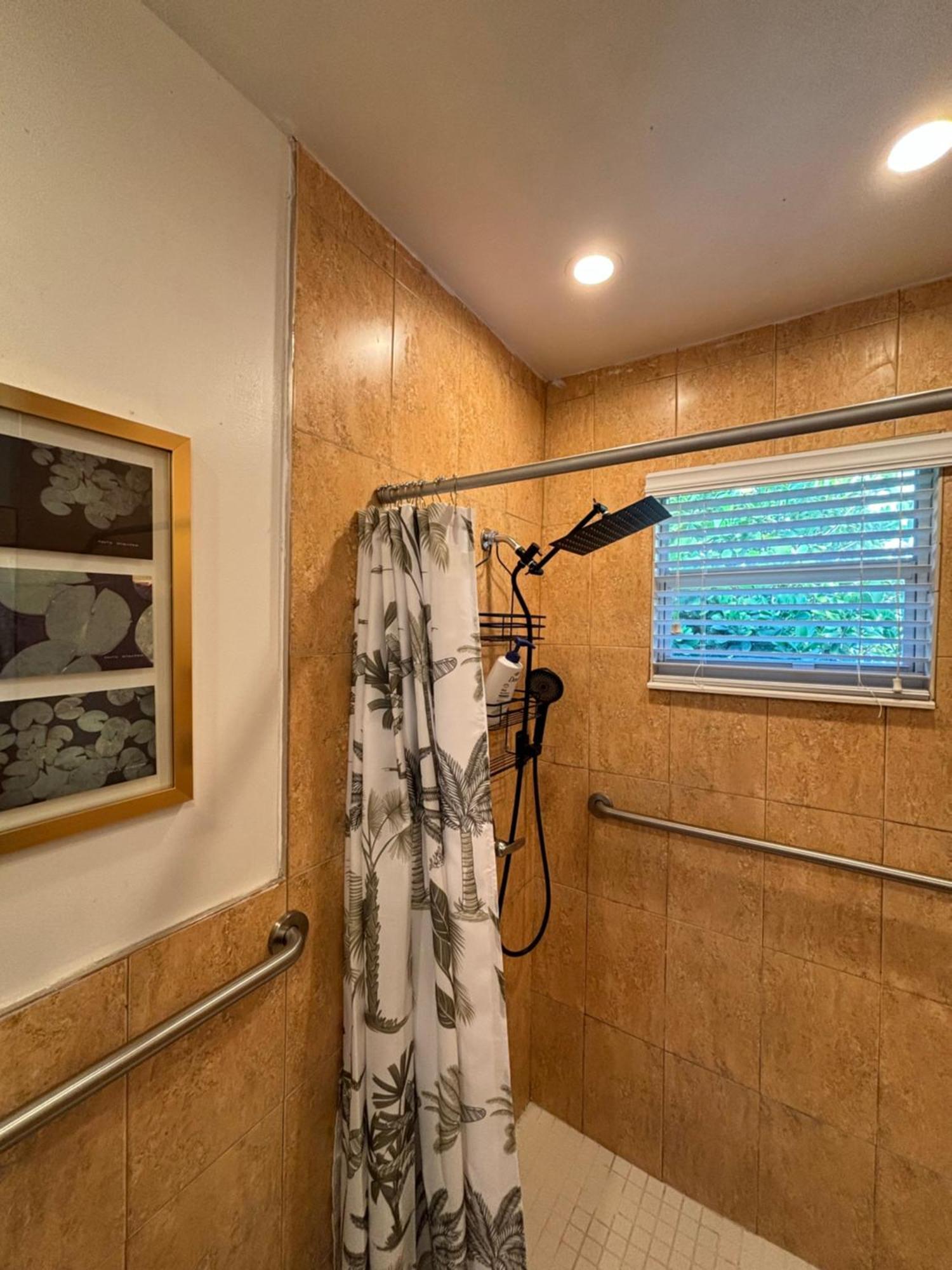 Deluxe Room In Best Location Miami In A 2 Bedrooms Unit - Parking, Laundry And Luggage Storage Экстерьер фото