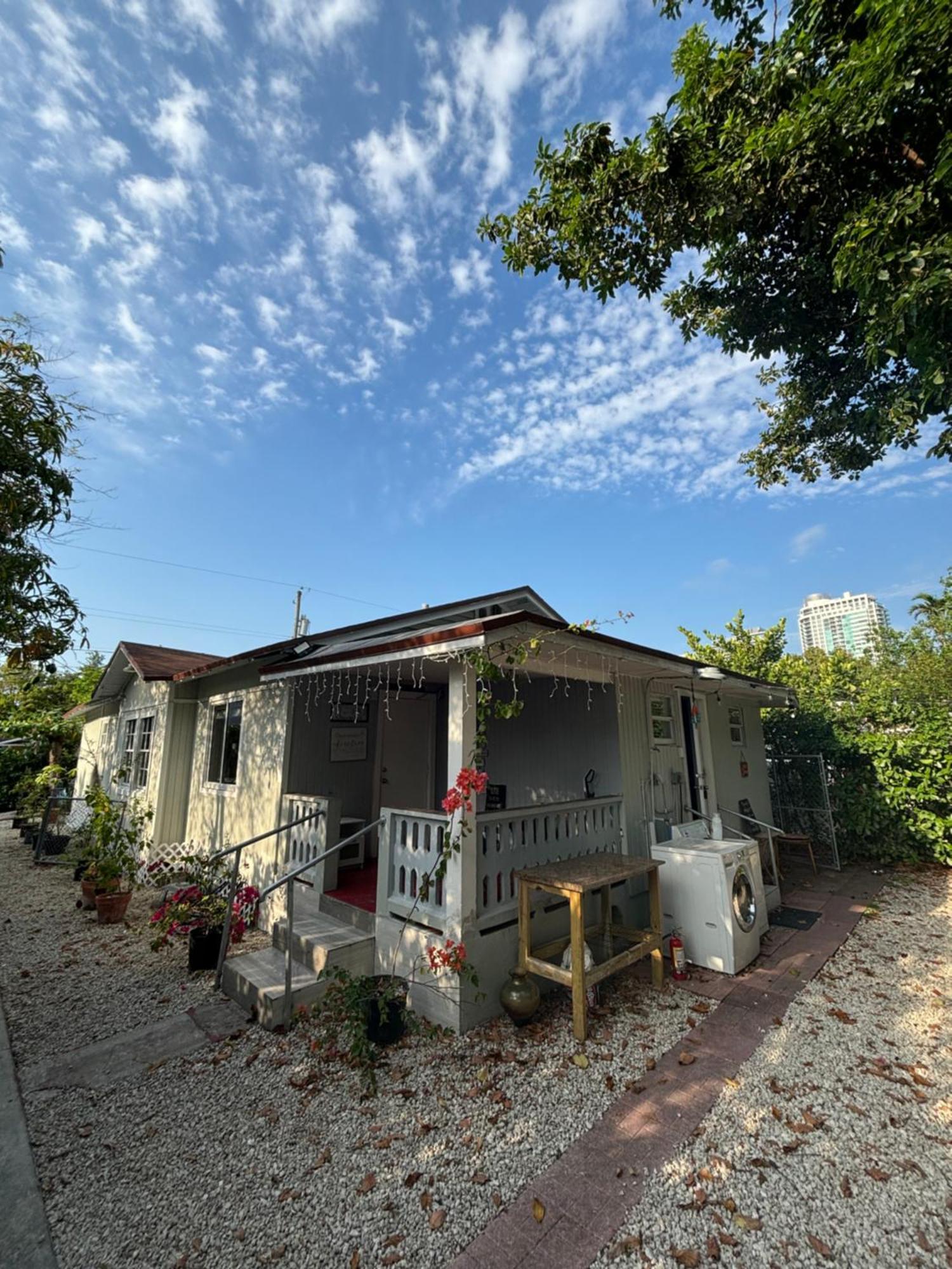 Deluxe Room In Best Location Miami In A 2 Bedrooms Unit - Parking, Laundry And Luggage Storage Экстерьер фото
