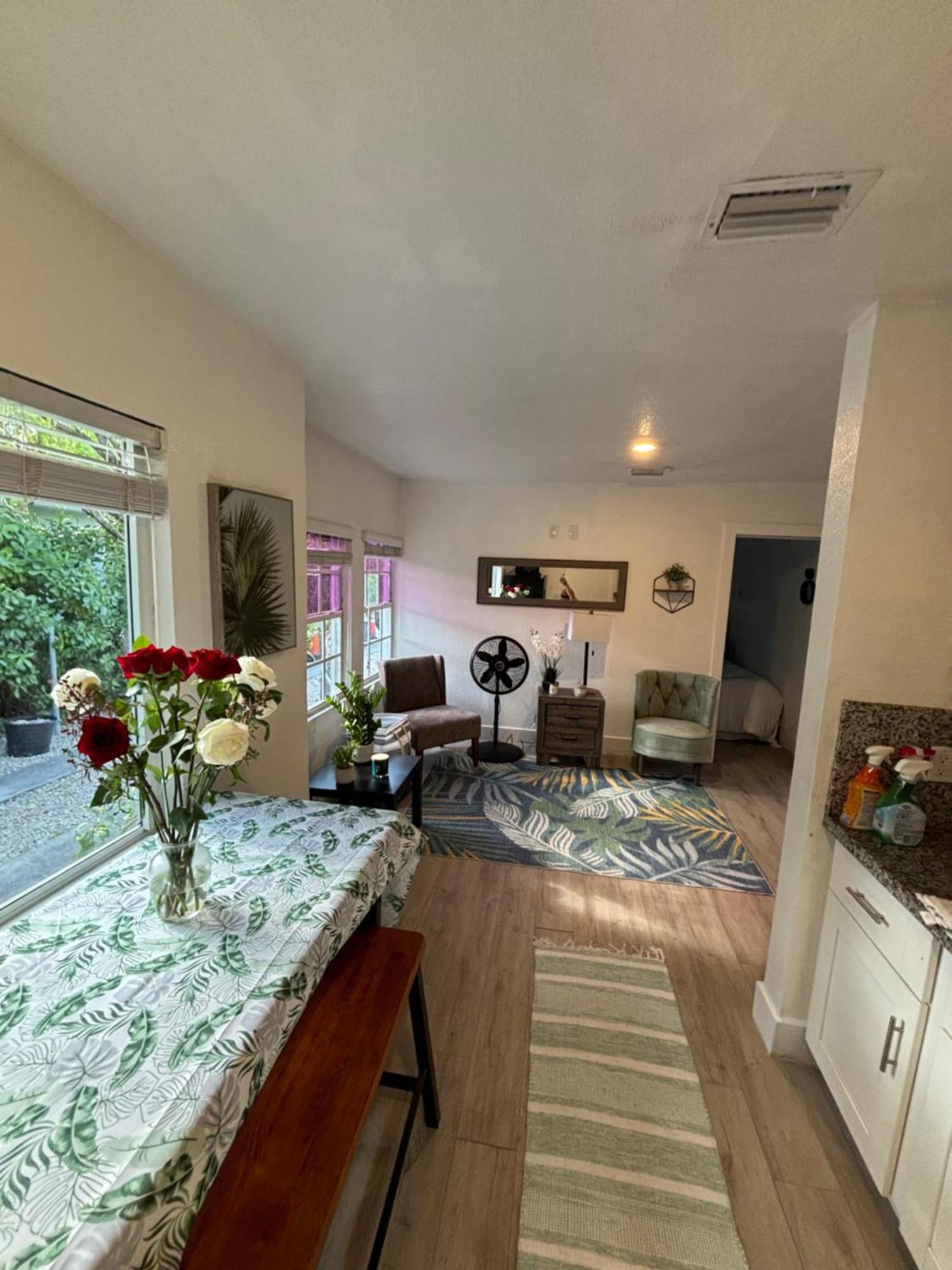 Deluxe Room In Best Location Miami In A 2 Bedrooms Unit - Parking, Laundry And Luggage Storage Экстерьер фото