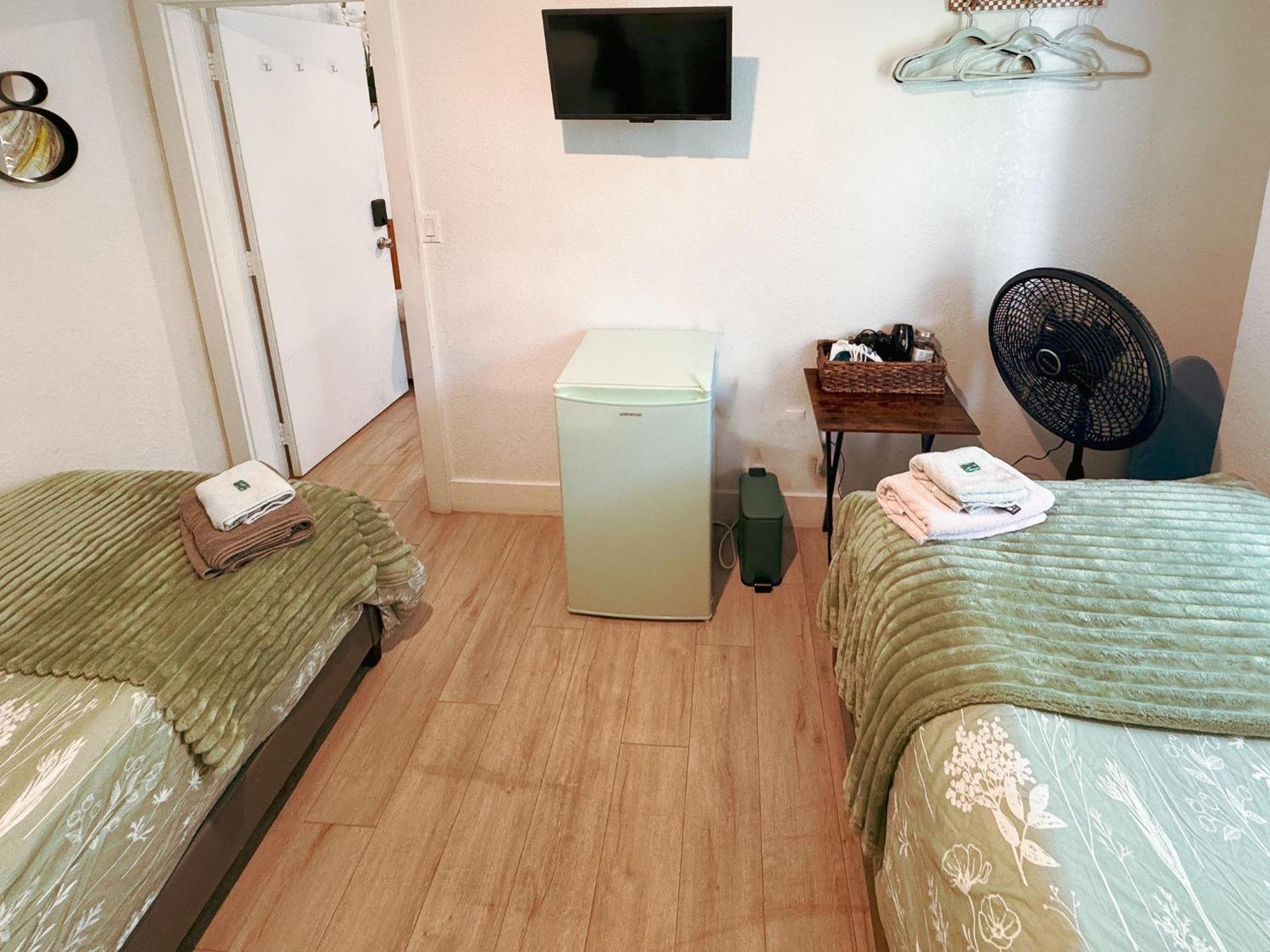 Deluxe Room In Best Location Miami In A 2 Bedrooms Unit - Parking, Laundry And Luggage Storage Экстерьер фото